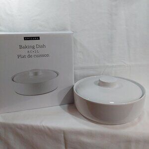 Epicure 8-Cup White Ceramic Covered Baker - Brand New in the Box